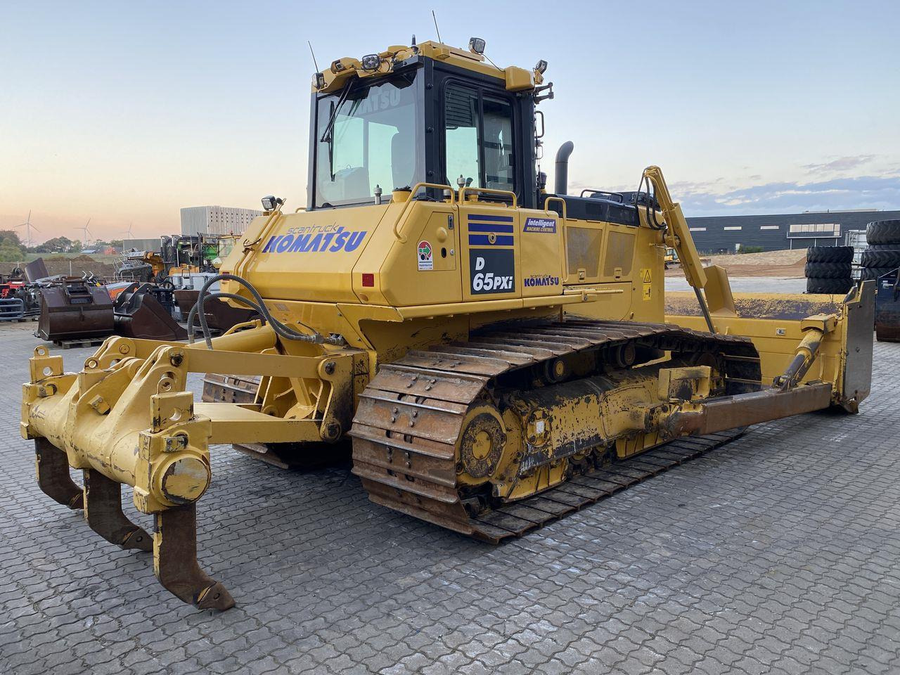 Komatsu D65PXI-18EO - Bulldozer: bilde 4 Komatsu D65PXI-18EO - Bulldozer: bilde 4