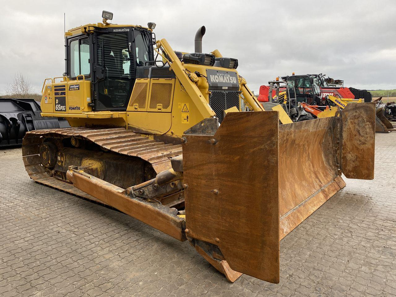 Komatsu D65PXI-18EO - Bulldozer: bilde 5 Komatsu D65PXI-18EO - Bulldozer: bilde 5