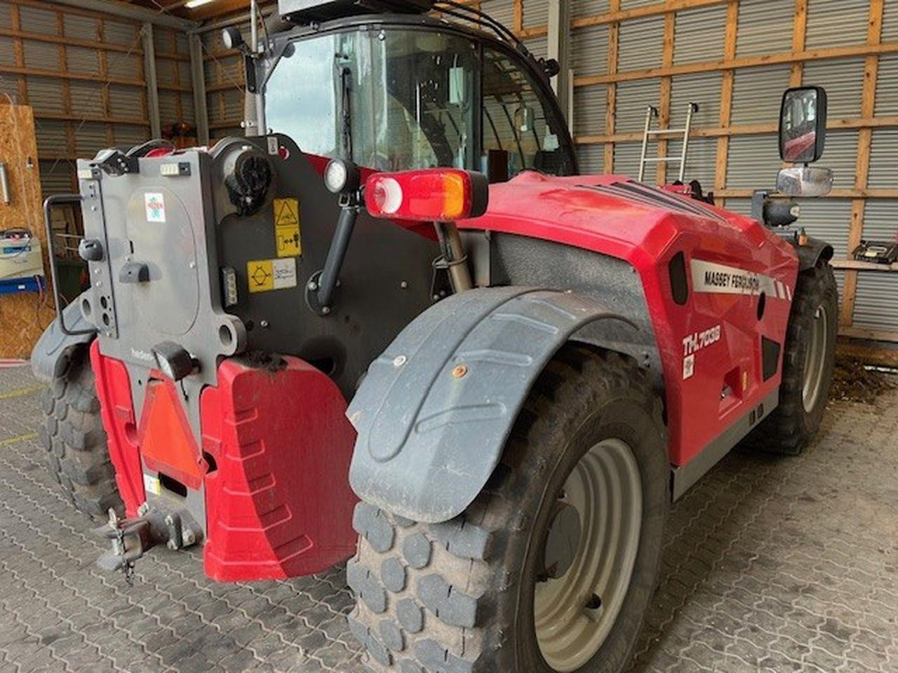Massey Fergusson TH7038X - Teleskoplastere: bilde 2 Massey Fergusson TH7038X - Teleskoplastere: bilde 2