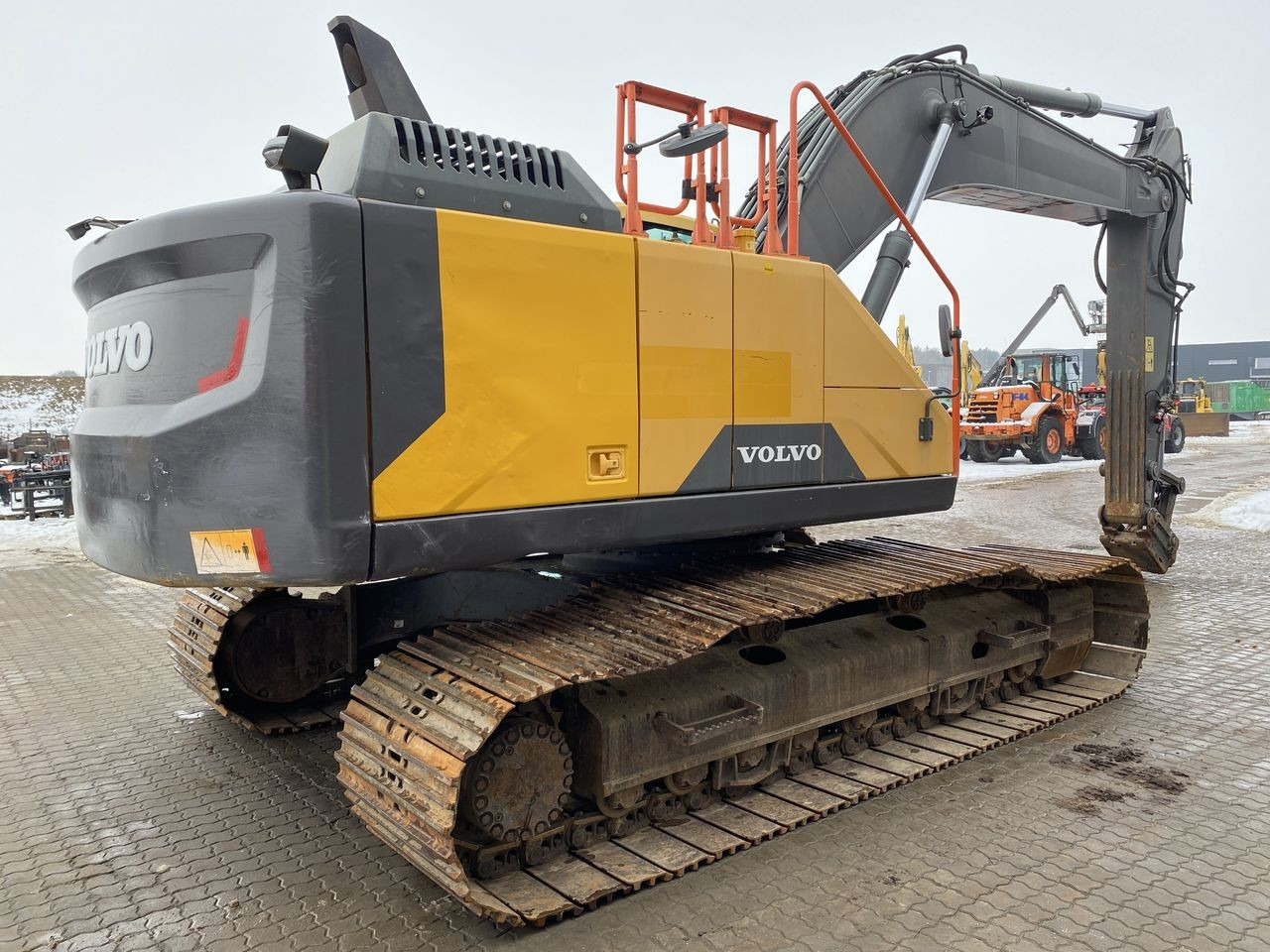 Volvo EC300EL - Beltegraver: bilde 4 Volvo EC300EL - Beltegraver: bilde 4