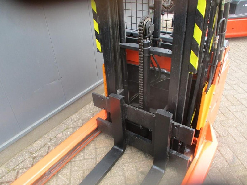 BT RWE 120 - Lavtløftende truck: bilde 4 BT RWE 120 - Lavtløftende truck: bilde 4