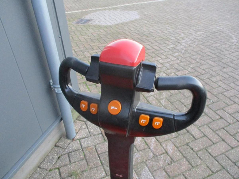 Heli CBD15 - Lavtløftende truck: bilde 4 Heli CBD15 - Lavtløftende truck: bilde 4