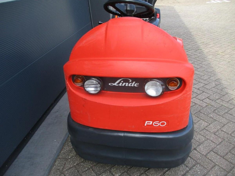 Linde P 60 - Elektrisk trekkvogn: bilde 5 Linde P 60 - Elektrisk trekkvogn: bilde 5