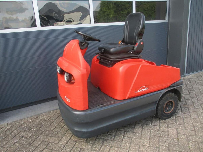 Linde P 60 - Elektrisk trekkvogn: bilde 2 Linde P 60 - Elektrisk trekkvogn: bilde 2