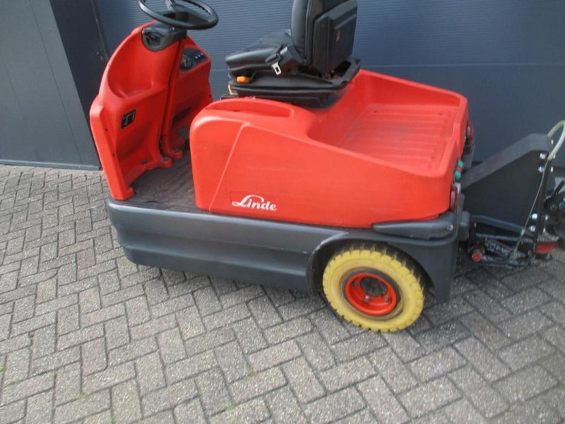 Linde P 60 - Elektrisk trekkvogn: bilde 3 Linde P 60 - Elektrisk trekkvogn: bilde 3