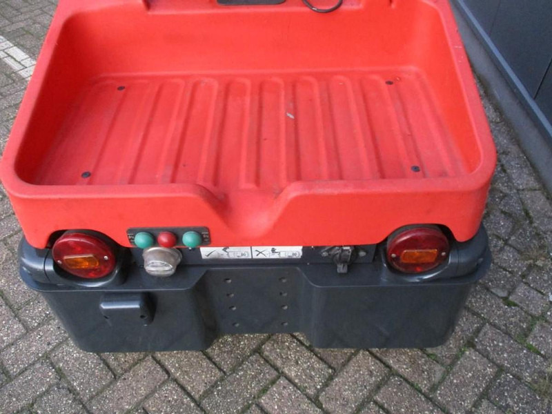 Linde P60 - Elektrisk trekkvogn: bilde 3 Linde P60 - Elektrisk trekkvogn: bilde 3