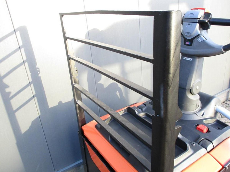 Toyota LPE250 - Lavtløftende truck: bilde 5 Toyota LPE250 - Lavtløftende truck: bilde 5