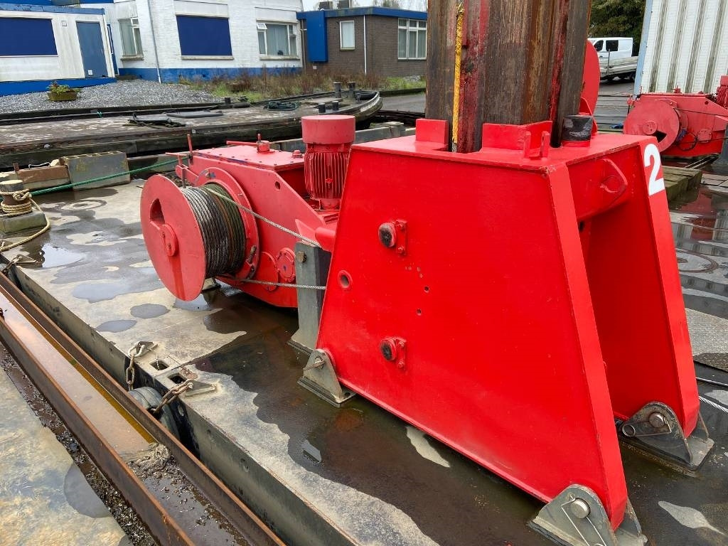 Baars Pile Pontoon (modulair - Anleggsmaskiner: bilde 3 Baars Pile Pontoon (modulair - Anleggsmaskiner: bilde 3