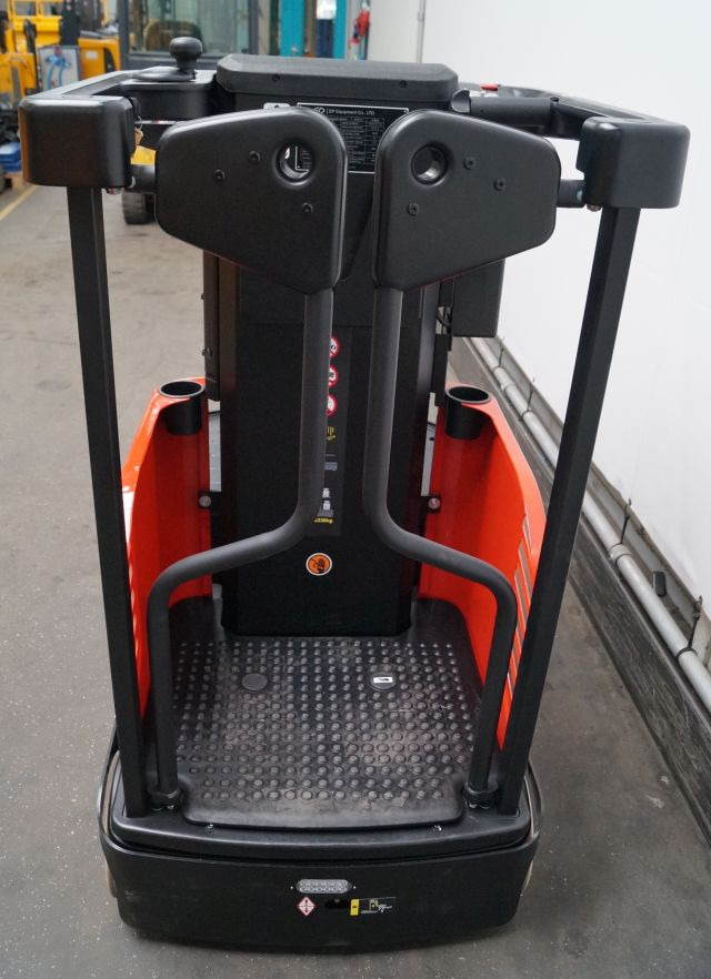EP JX0-30 - Plukketruck: bilde 3 EP JX0-30 - Plukketruck: bilde 3