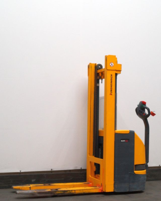 Jungheinrich EJC10 - Stabler: bilde 1 Jungheinrich EJC10 - Stabler: bilde 1