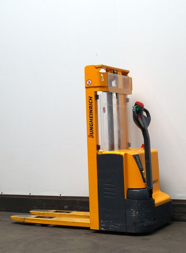 Jungheinrich EJC110 - Stabler: bilde 2 Jungheinrich EJC110 - Stabler: bilde 2