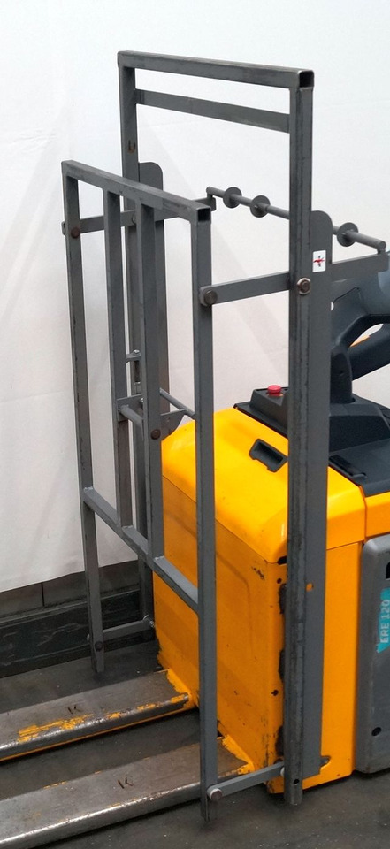 Jungheinrich ERE120 - Lavtløftende truck: bilde 3 Jungheinrich ERE120 - Lavtløftende truck: bilde 3