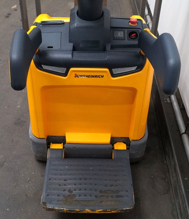 Jungheinrich ERE120 - Lavtløftende truck: bilde 4 Jungheinrich ERE120 - Lavtløftende truck: bilde 4