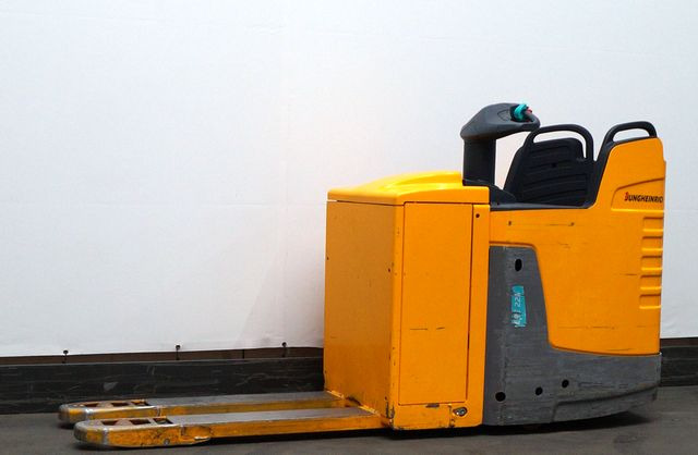 Jungheinrich ERE225 - Lavtløftende truck: bilde 1 Jungheinrich ERE225 - Lavtløftende truck: bilde 1