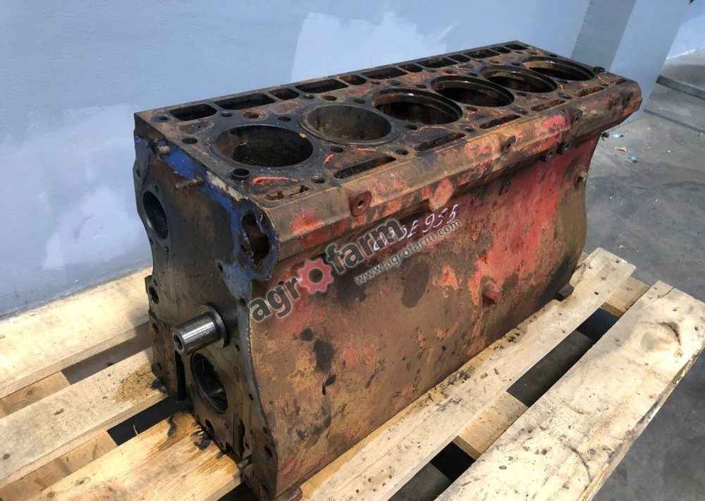 BLOK SILNIKA CASE 1055 955 946 3132724R94 - Motor for Lastebil: bilde 4 BLOK SILNIKA CASE 1055 955 946 3132724R94 - Motor for Lastebil: bilde 4