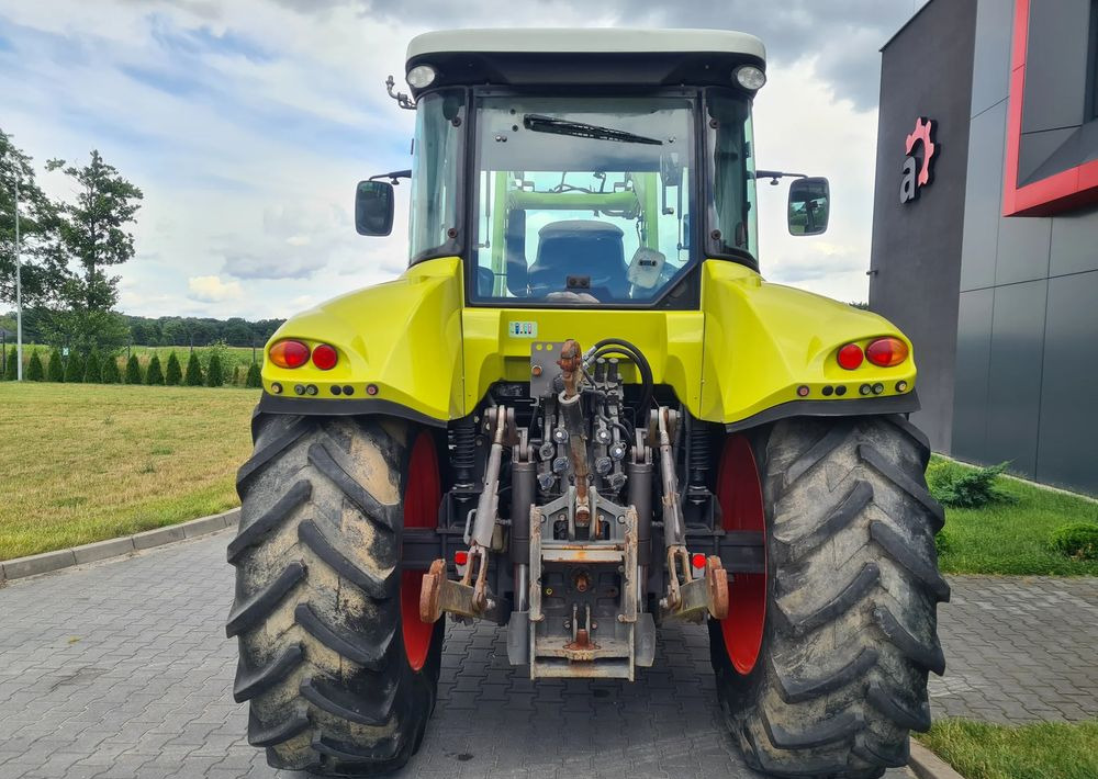 Claas Arion 530 - Traktor: bilde 5 Claas Arion 530 - Traktor: bilde 5
