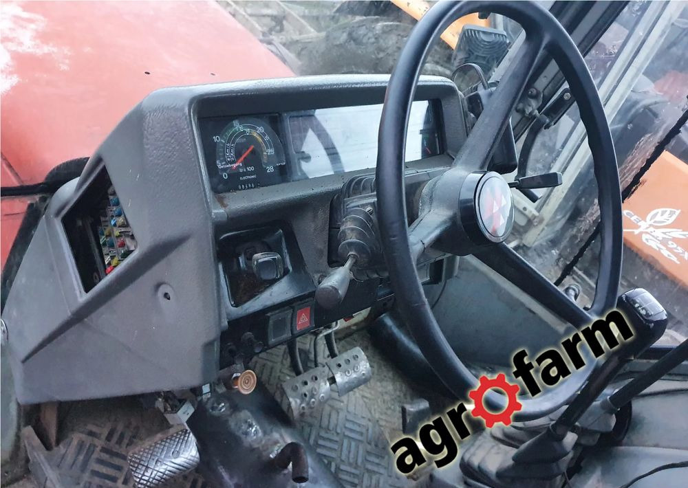 Massey Ferguson 3690 3670 silnik skrzynia most zwolnica obudowa - Girkasse for Landbruksteknikk: bilde 5 Massey Ferguson 3690 3670 silnik skrzynia most zwolnica obudowa - Girkasse for Landbruksteknikk: bilde 5