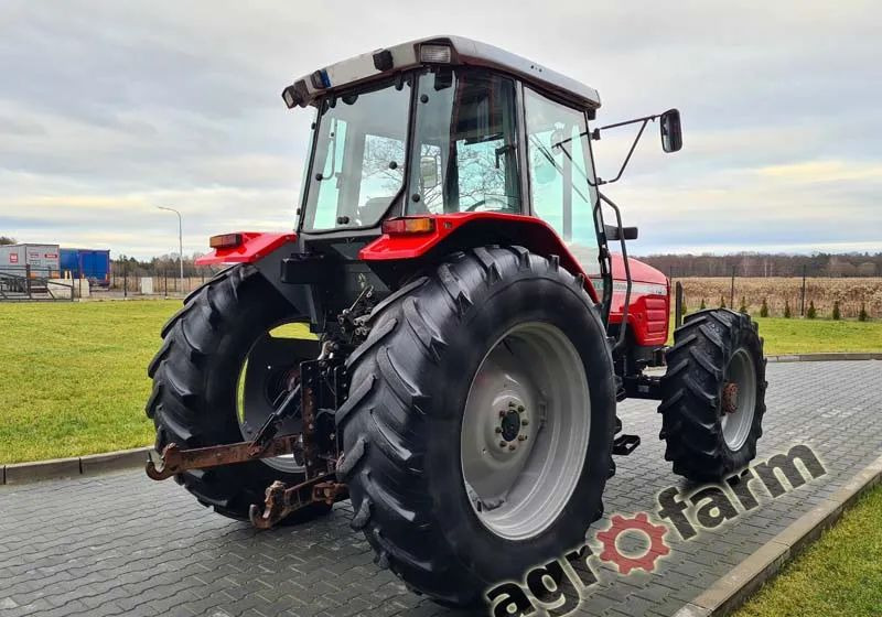 Massey Ferguson 4270 - Traktor: bilde 4 Massey Ferguson 4270 - Traktor: bilde 4