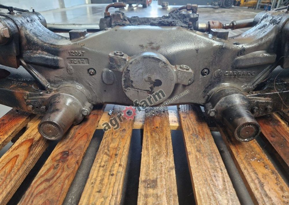 Most przedni Claas Arion 640 Carraro 20.29Si 38891 - Transmisjon: bilde 3 Most przedni Claas Arion 640 Carraro 20.29Si 38891 - Transmisjon: bilde 3