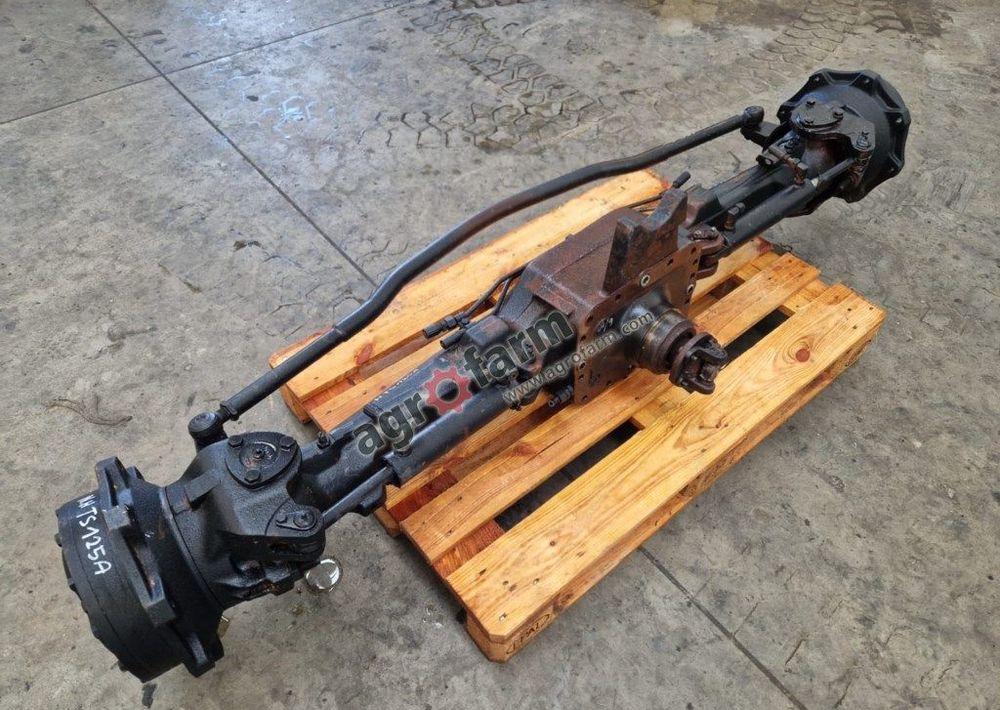 Przedni most New Holland TS125A - Transmisjon: bilde 3 Przedni most New Holland TS125A - Transmisjon: bilde 3