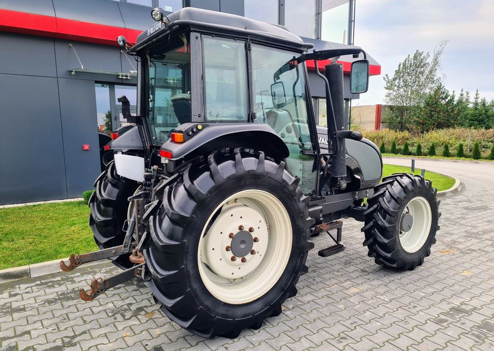 Valtra A93 - Traktor: bilde 4 Valtra A93 - Traktor: bilde 4