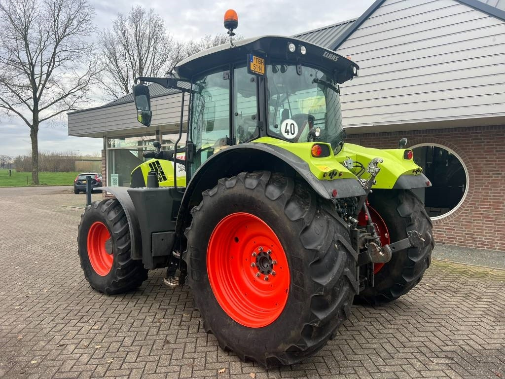 Claas Arion 610 CIS - Traktor: bilde 3 Claas Arion 610 CIS - Traktor: bilde 3