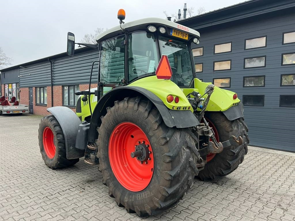 Claas Arion 630 Cebis - Traktor: bilde 3 Claas Arion 630 Cebis - Traktor: bilde 3