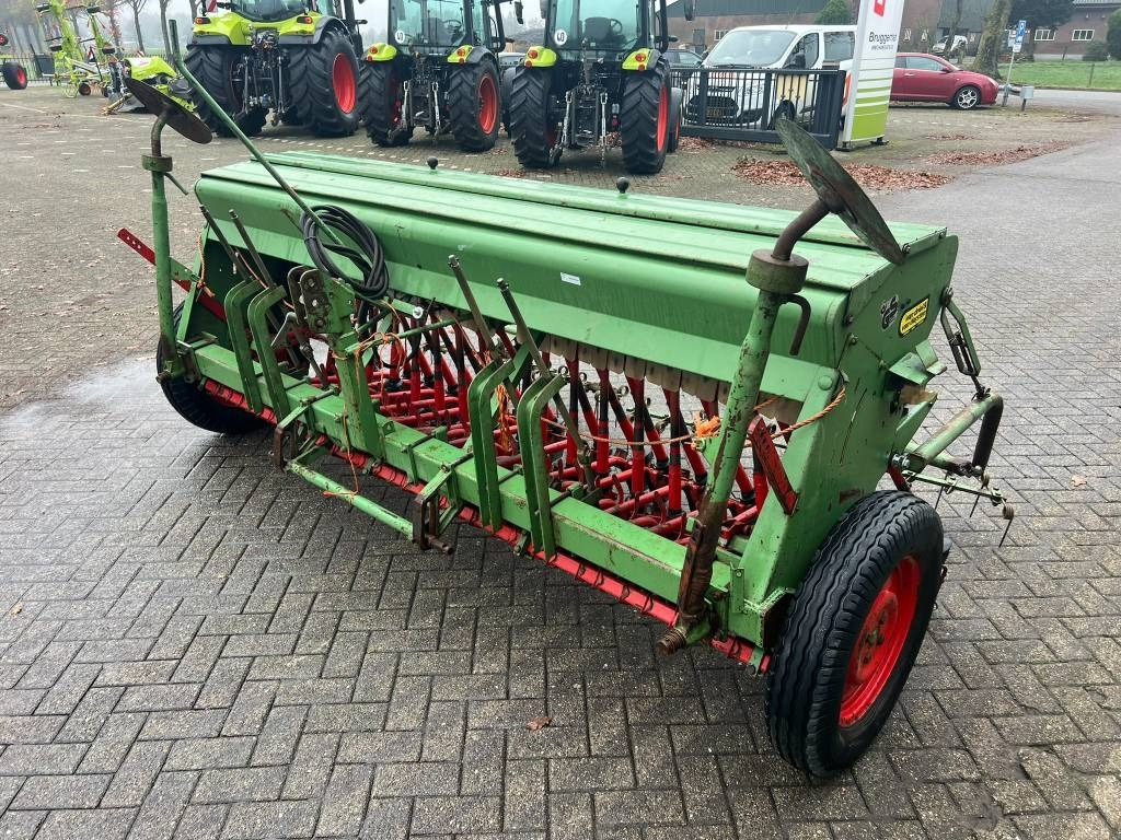 Hassia DU 100 300/36 zaaimachine - Såmaskin: bilde 5 Hassia DU 100 300/36 zaaimachine - Såmaskin: bilde 5