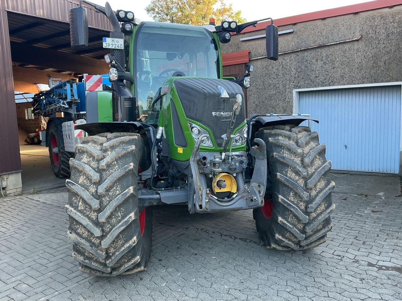 Fendt 724 Gen. 6 Profi Plus - Traktor: bilde 2 Fendt 724 Gen. 6 Profi Plus - Traktor: bilde 2