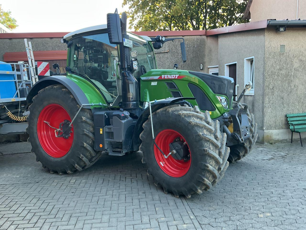 Fendt 724 Gen. 6 Profi Plus - Traktor: bilde 3 Fendt 724 Gen. 6 Profi Plus - Traktor: bilde 3
