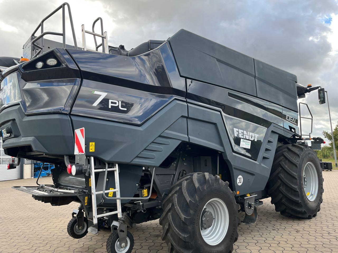 Fendt Ideal 7 ParaLevel Gen3 - Skurtresker: bilde 2 Fendt Ideal 7 ParaLevel Gen3 - Skurtresker: bilde 2