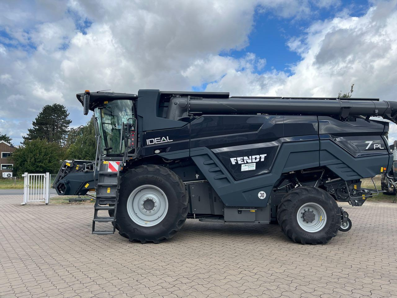 Fendt Ideal 7 ParaLevel Gen3 - Skurtresker: bilde 1 Fendt Ideal 7 ParaLevel Gen3 - Skurtresker: bilde 1