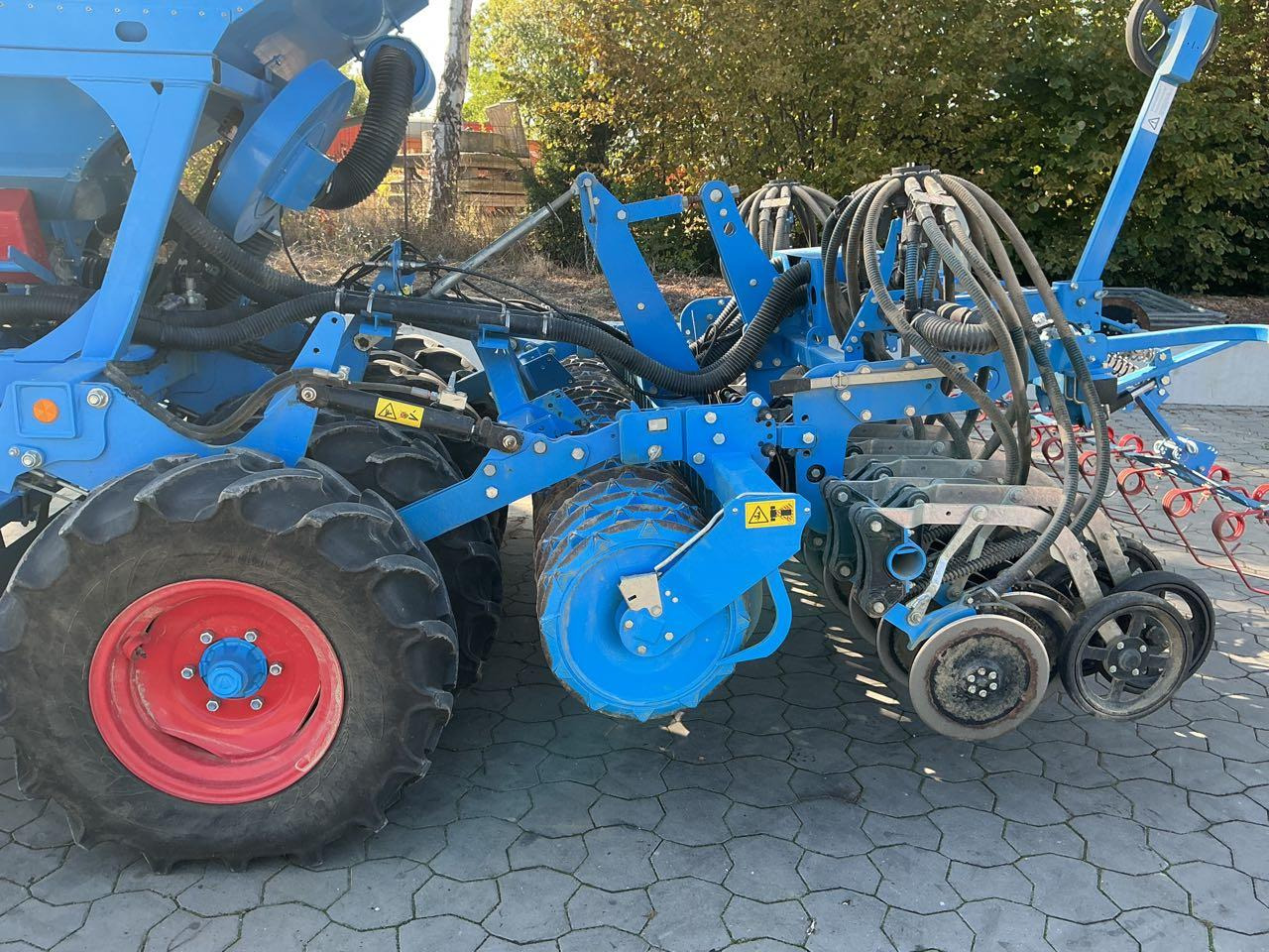 Lemken Compact Solitair 9/300 Z - Kombisåmaskin: bilde 4 Lemken Compact Solitair 9/300 Z - Kombisåmaskin: bilde 4