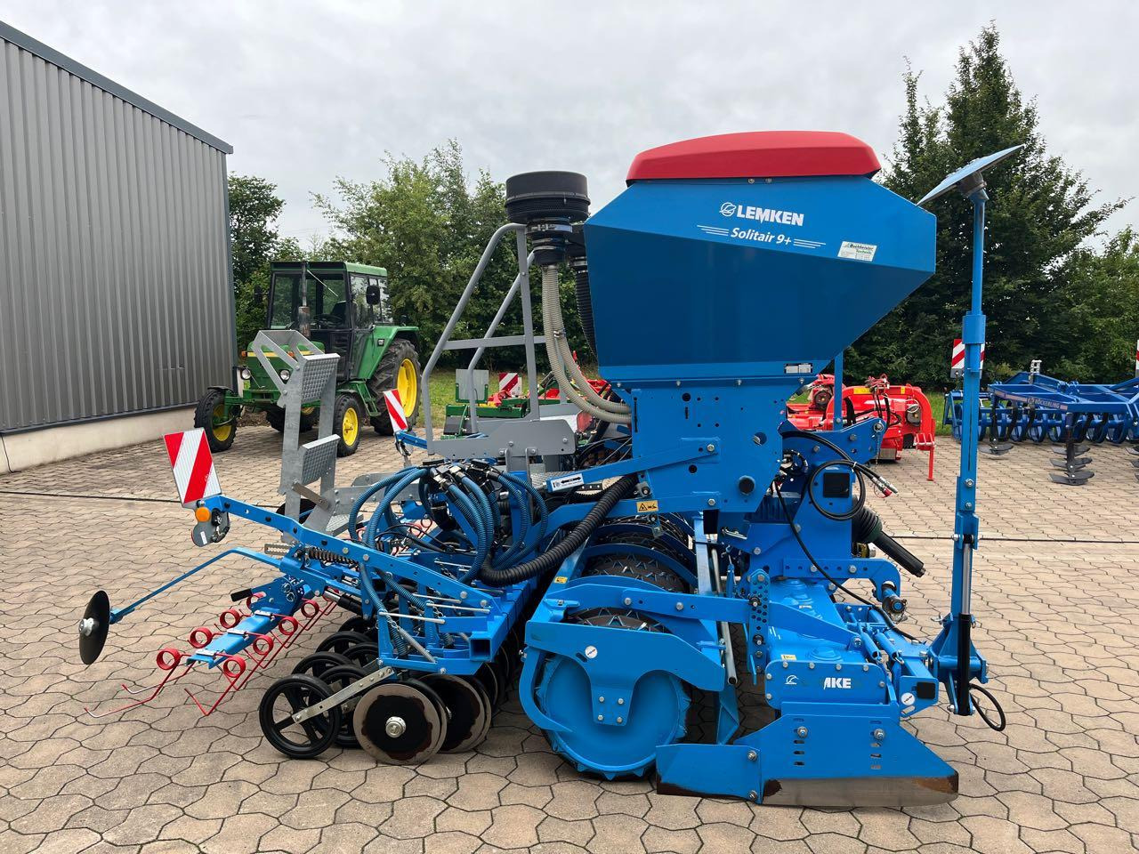 Lemken Zirkon 12 / Solitär 9-300 - Kombisåmaskin: bilde 3 Lemken Zirkon 12 / Solitär 9-300 - Kombisåmaskin: bilde 3