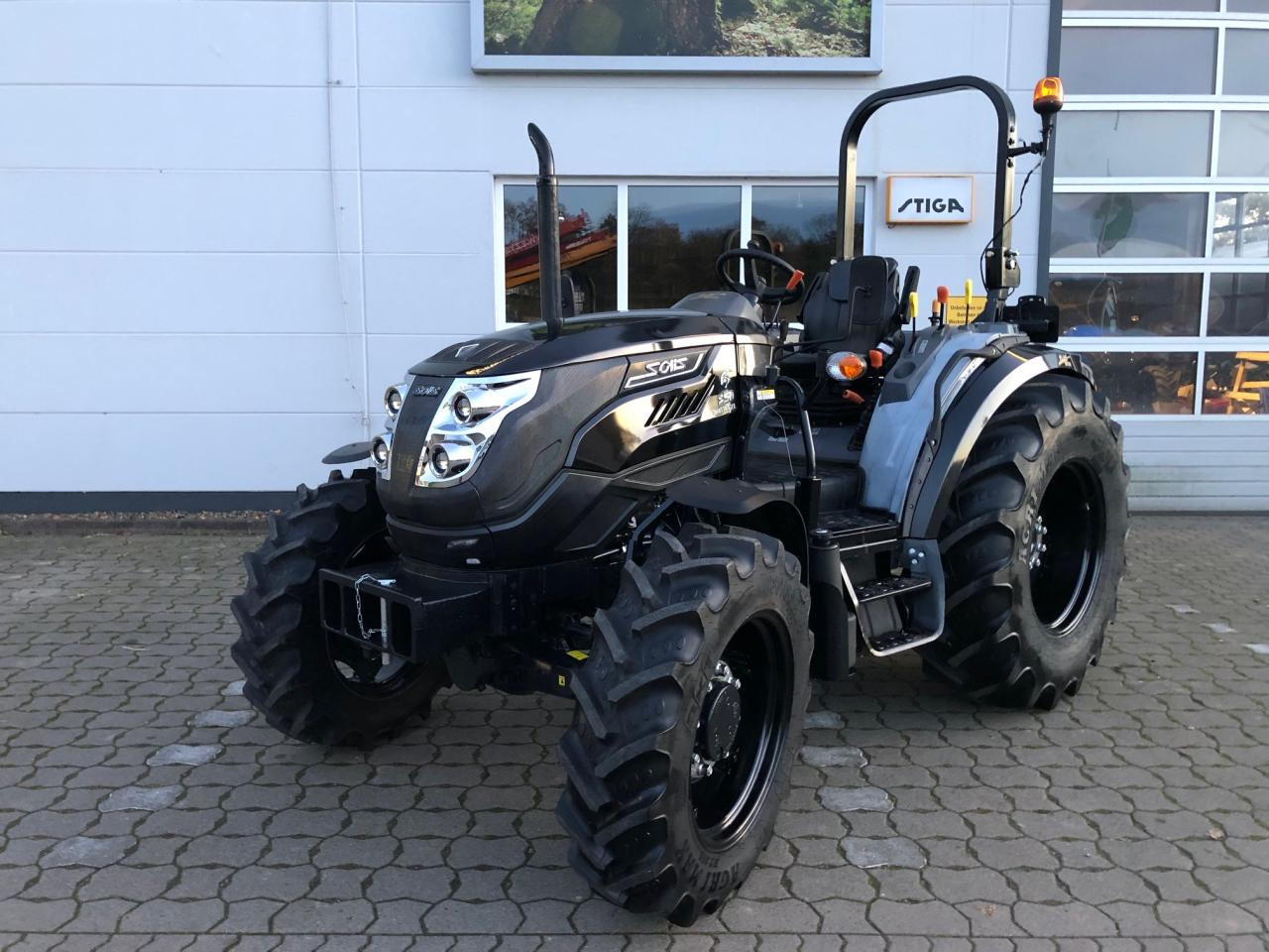 Solis 50 Stage V Panther - Traktor: bilde 2 Solis 50 Stage V Panther - Traktor: bilde 2