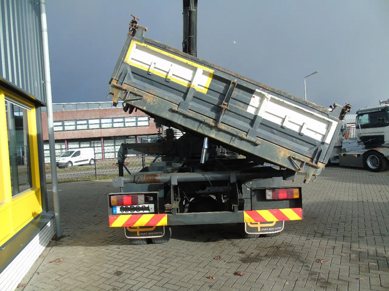 DAF 1900 + hiab 190 5x EXT + 3side tipper + 4x4 + WINCH + MANUAL SPRING - Kranbil: bilde 5 DAF 1900 + hiab 190 5x EXT + 3side tipper + 4x4 + WINCH + MANUAL SPRING - Kranbil: bilde 5