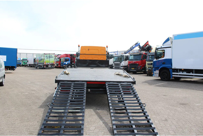DAF LF 55.220 + HYDROLIC RAMPS + MANUAL - Transporter lastebil: bilde 4 DAF LF 55.220 + HYDROLIC RAMPS + MANUAL - Transporter lastebil: bilde 4
