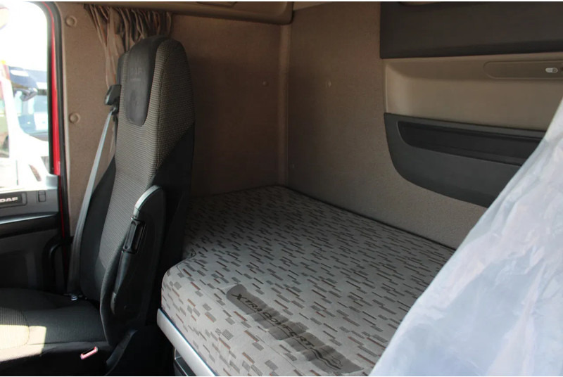 Lastebil med kjøl DAF XF 440 + frigo block + EURO 6 combi + LIFT + RETARDER + 2.73 HEIGHT!!: bilde 10