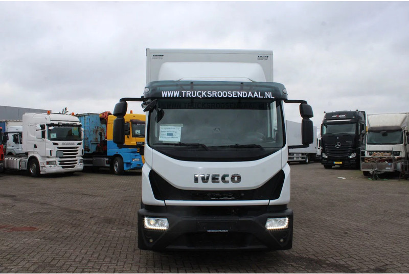 Iveco Eurocargo 120E21 + euro 6 + lift + closed/curtain - Kapellbil: bilde 3 Iveco Eurocargo 120E21 + euro 6 + lift + closed/curtain - Kapellbil: bilde 3