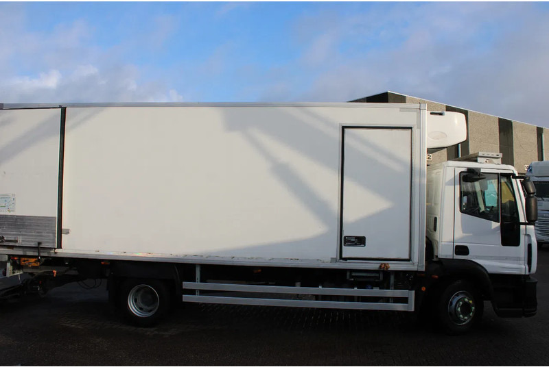 Lastebil med kjøl Iveco Eurocargo 140E + CARRIER + MANUAL + ATP!! LIFT + EURO 5: bilde 9