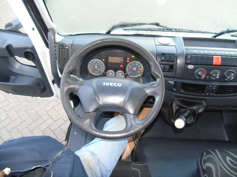 Iveco Eurocargo 80E18 + 3 SEATS - Skapbil: bilde 4 Iveco Eurocargo 80E18 + 3 SEATS - Skapbil: bilde 4