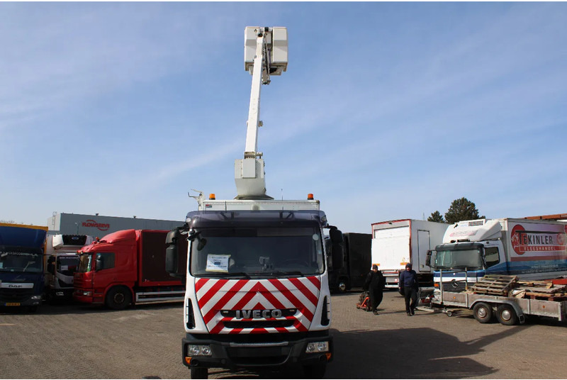 Iveco Eurocargo 120EL18 + COMET + EURO 5 - Lastebil: bilde 2 Iveco Eurocargo 120EL18 + COMET + EURO 5 - Lastebil: bilde 2