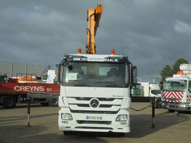 Mercedes-Benz Actros 1846 + Euro 5 + EFFER 250 Crane + REMOTE - Kranbil: bilde 2 Mercedes-Benz Actros 1846 + Euro 5 + EFFER 250 Crane + REMOTE - Kranbil: bilde 2