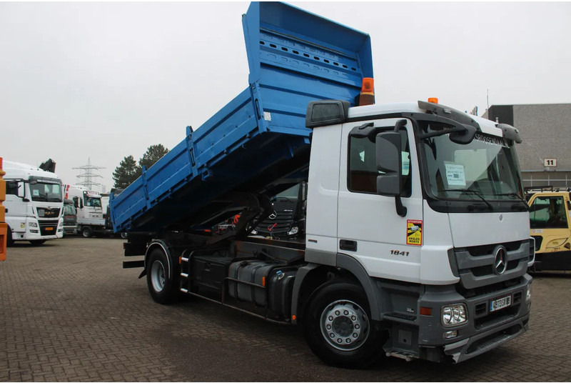 Mercedes-Benz Actros 1941 + TIPPER + spring - Tippbil: bilde 3 Mercedes-Benz Actros 1941 + TIPPER + spring - Tippbil: bilde 3