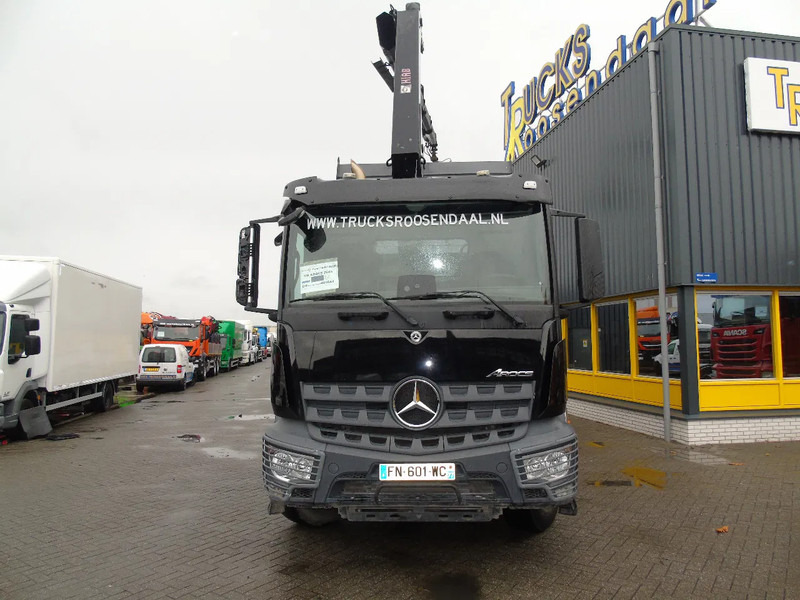 Mercedes-Benz Arocs 2643 + HIAB + 3 SIDE TIPPER - Kranbil: bilde 2 Mercedes-Benz Arocs 2643 + HIAB + 3 SIDE TIPPER - Kranbil: bilde 2