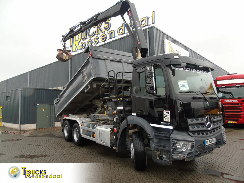 Mercedes-Benz Arocs 2643 + HIAB + 3 SIDE TIPPER - Kranbil: bilde 1 Mercedes-Benz Arocs 2643 + HIAB + 3 SIDE TIPPER - Kranbil: bilde 1
