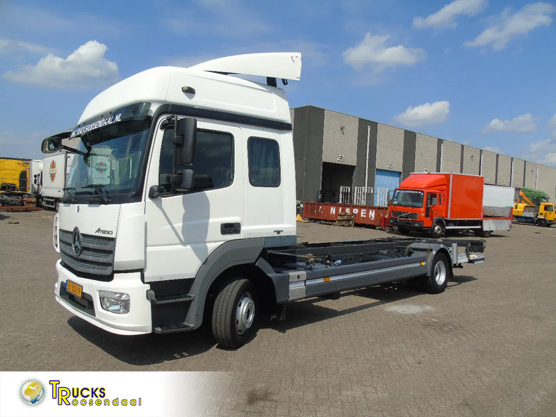 Mercedes-Benz Atego 1218 + EURO 6 + 5 PERS + BDF + LIFT - Container-transport/ Vekselflak lastebil: bilde 1 Mercedes-Benz Atego 1218 + EURO 6 + 5 PERS + BDF + LIFT - Container-transport/ Vekselflak lastebil: bilde 1