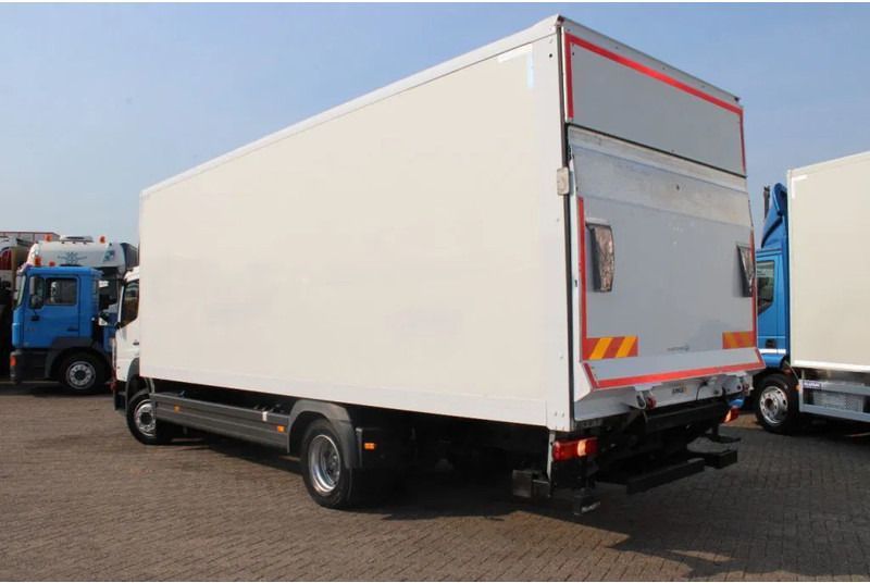 Mercedes-Benz Atego 1221 + EURO 6 + LIFT + 12t - Skapbil: bilde 4 Mercedes-Benz Atego 1221 + EURO 6 + LIFT + 12t - Skapbil: bilde 4