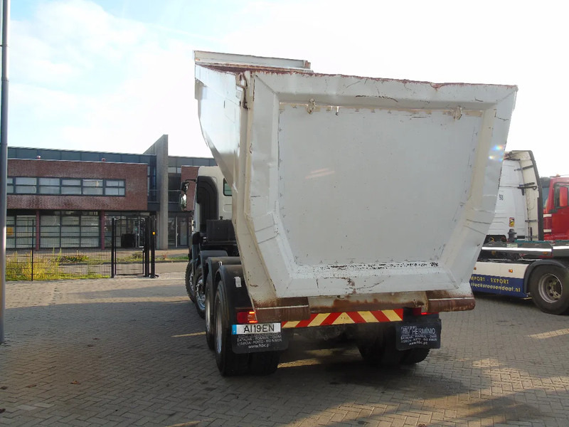 Renault Kerax 520DXI + MANUAL + SPRING + 8X4 - Tippbil: bilde 4 Renault Kerax 520DXI + MANUAL + SPRING + 8X4 - Tippbil: bilde 4