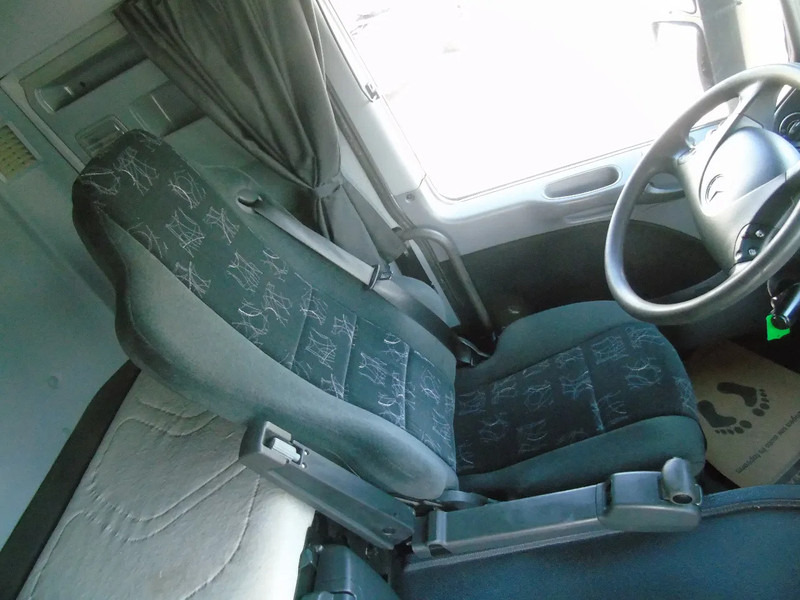 Trekkvogn Mercedes-Benz Actros 1846 + RETARDER + EURO 5 + MP3 + 2 PEDALS + PTO: bilde 9